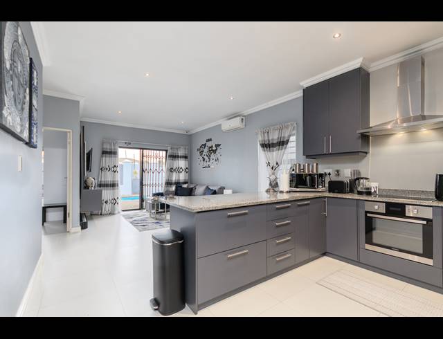 3 BEDROOM FREESTANDING FOR SALE IN PARKLANDS